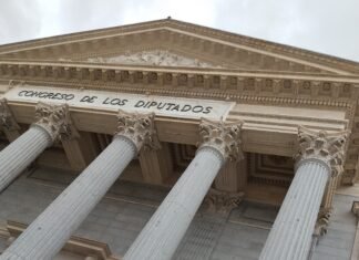 Los niños bien merecieron un «asalto» al Congreso de los Diputados