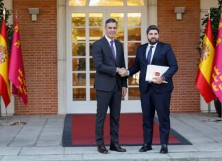 López Miras pide a Sánchez un Pacto Nacional del Agua y la reforma urgente del sistema que hace de la Región de Murcia la comunidad peor financiada