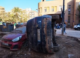 13.300 autónomos afectados por la gota fría en Valencia han recibido la limosnera ayuda autonómica de 3.000 euros.