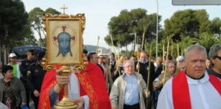 Alicante subvenciona con 102.000 euros a las 27 cofradías y hermandades de Semana Santa