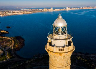 La Región de Murcia apuesta por el Mar Menor como recurso estratégico para impulsar un turismo sostenible