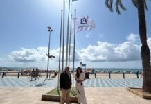 La bandera Q de Calidad Turística ya ondea en la playa alicantina del Postiguet