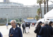 Histórico estreno en Alicante: llega el megacrucero ‘Allure of the Seas’ con 5.400 pasajeros y doble escala con el ultralujoso ‘Emerald Sakara’