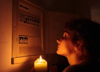 Medio año del apagón: Corredor bajo fuego cruzado, CNMC frena medidas urgentes y el coste extra roza los 400 millones ante riesgo de «cero» en invierno