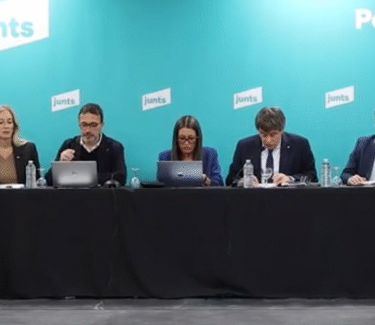 ¡TERREMOTO POLÍTICO EN ESPAÑA! Junts rompe por UNANIMIDAD con Sánchez: Puigdemont desata el caos y apunta a ELECCIONES INMINENTES
