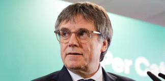 Puigdemont se aferra al «decisivo» informe del abogado de la UE y exige su regreso «inmediato» a España