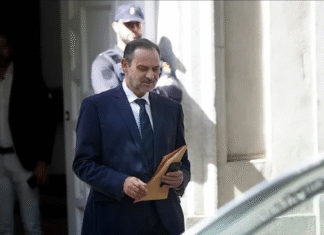 ¡Ábalos al Borde del Abismo: Solo 6.000 Euros en el Banco y la Prisión Acechando en el Supremo – ¡El Caso Koldo Amenaza con Engullir al PSOE!