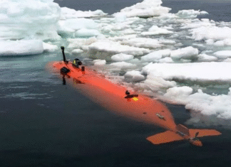 ¡Misterio Bajo el Hielo Antártico: Submarino Autónomo Desaparece Tras Descubrir Estructuras «Extrañas» en la Plataforma Dotson – ¡Modelos Científicos al Límite!
