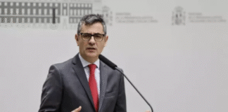 Juez Peinado pone a Bolaños en el ojo del huracán: UCO disecciona 7 AÑOS de correos de Begoña Gómez… ¡y el escándalo del suegro proxeneta de Sánchez que nadie vio venir!