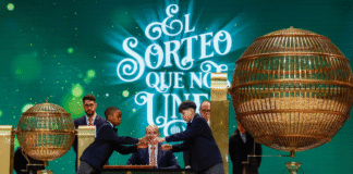 Los loteros fuerzan el debate antes de Navidad ¿Te parece bien subir el décimo de lotería a 25 euros si el premio aumenta también a 500.000 euros?