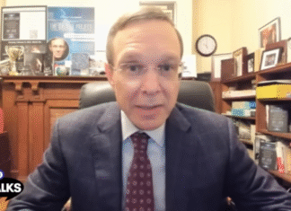 ¡Alerta cósmica! Avi Loeb advierte: «Si 3I/ATLAS es tecnología alienígena, estamos en apuros… pero nos humillaría si sobrevivimos»