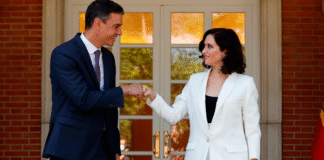 ¡Victoria Judicial de Ayuso: El Supremo Obliga al Gobierno a Cargar con los Menores en Espera de Asilo – ¡Madrid Respira Aliviada Tras un Año de Batalla Legal!