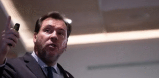 España refuerza su presencia ferroviaria internacional mientras enfrenta desafíos domésticos en alta velocidad