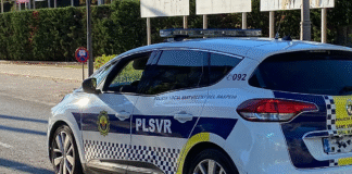 ¡Horror en Vicente Raspeig: Detenido un Hombre que Corría Desnudo Tras Menores y Agredió a un Policía – ¡Caos en el Barrio que Deja a Vecinos en Shock!