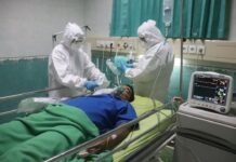 Irregularidades en el embalsamamiento académico: cuando la formación médica cruza líneas éticas y legales man in white medical scrub lying on hospital bed