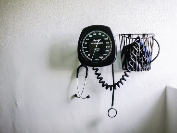 image_1772535629980 black gauge