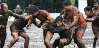 El rugby español busca su lugar en el elite europeo: El desafío de acceder al Torneo de las Seis Naciones men in black shorts and brown t-shirt