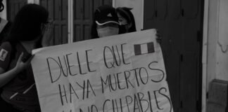 El círculo de la violencia: cuando la separación intensifica el riesgo para las víctimas grayscale photo of woman holding white printer paper