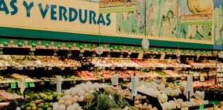 La revolución asiática en el mercado español de scooters: análisis del fenómeno de las marcas emergentes fruit super market