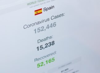 La Crisis Habitacional en España: Cuando la Vivienda se Convierte en Privilegio de Élite a screen shot of a website with spanish and spanish words
