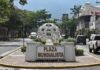 La controversia municipal: cuando los ayuntamientos desafían las normativas fiscales estatales a large white sculpture in a city
