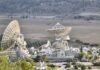 La tecnología hiperespectral: Cómo los satélites están revolucionando el monitoreo terrestre desde el espacio a large building with a dome roof