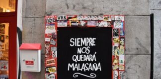 León XVI llega a España con un mensaje de unidad y esperanza para superar la división social siempre nos quedara malasana text