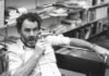 Carlos Coello busca hacer historia en Tailandia: La nueva conquista del muay thai español man in white dress shirt sitting on chair