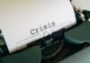 Crisis en las prisiones españolas: el tráfico de drones y el colapso del sistema penitenciario white and black braille machine