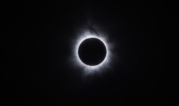 A total solar eclipse with visible corona