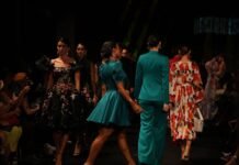 El Metropolitano se viste de gala: El Atlético de Madrid celebra a sus campeones del mundo con un homenaje histórico Models walk the runway in diverse fashion show outfits