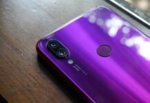 Redmi Note 17 Pro Max: La revolución de los 10.000 mAh que redefine la gama media en 2025 Purple smartphone with dual camera and fingerprint sensor