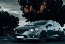 Renault en España: Más Allá de la Manufactura, una Apuesta Estratégica por el Talento y la Innovación a car on fire