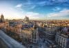 Madrid se consolida como capital mundial del deporte: La F1 llega para quedarse y Rafa Nadal lo celebra The Edificio Metropoli building at the intersection of Gran Vía in Madrid, Spain