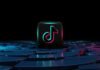 TikTok revoluciona el comercio digital: así funciona su nueva experiencia de compra con inteligencia artificial integrada en el feed a square button sitting on top of a circular table