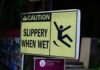 Integridad en la investigación de accidentes: cuando la independencia técnica está en juego white and black no smoking sign