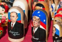 La Cumbre de la CEI en Turkmenistán: Putin y los líderes euroasiáticos reafirman lazos en un contexto geopolítico complejo Donald Trump nesting dolls on red textile