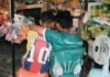 Neymar y el ocaso de una era: reflexiones sobre el retiro de un genio irrepetible del fútbol mundial Two boys sitting together with arms around each other