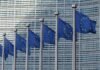 Reforma Fiscal Europea: Por Qué las Empresas Necesitan Algo Más que Maquillaje Tributario row of european union flags